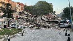 Un terremoto afectó a Turquía. Un terremoto afectó a Turquía.