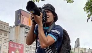 El fotoperiodista se recupera del ataque del gendarme mientras cubría la marcha de jubilados.