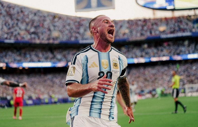 Gol de Mac Allister para el 1-0