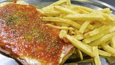 Las milanesas son enormes e ideales para compartir. Las milanesas son enormes e ideales para compartir.