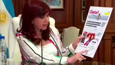 ANSES desmintió la noticia falsa de Clarín sobre la doble pensión de Cristina Kirchner.