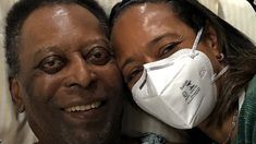 Una de las hijas de Pelé posteó tras la muerte del astro. Una de las hijas de Pelé posteó tras la muerte del astro.