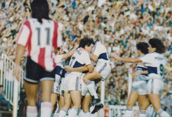 C5N | Gol José Perdomo 5 abril 1992 Estudiantes Gimnasia terremoto