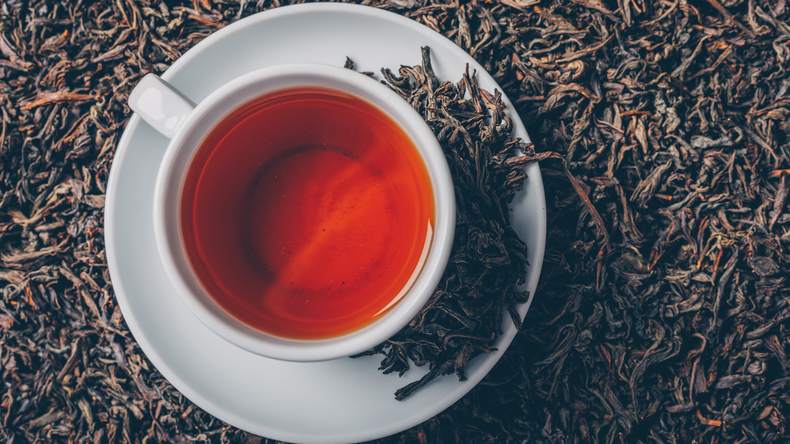 Esta infusión sudafricana no solo contribuye al control de la diabetes, sino que también favorece la salud cardiovascular y digestiva.