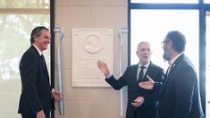 DESA y Edelap inauguraron la renovación del edificio Eduardo Wilde en La Plata. DESA y Edelap inauguraron la renovación del edificio Eduardo Wilde en La Plata.