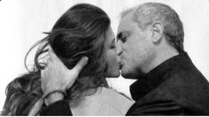 El romántico tuit de Loly Antoniale El romántico tuit de Loly Antoniale