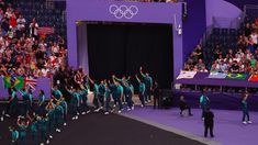 Hallaron muerta a una voluntaria de los Juegos Olímpicos 2024 tras la ceremonia de cierre. Hallaron muerta a una voluntaria de los Juegos Olímpicos 2024 tras la ceremonia de cierre.