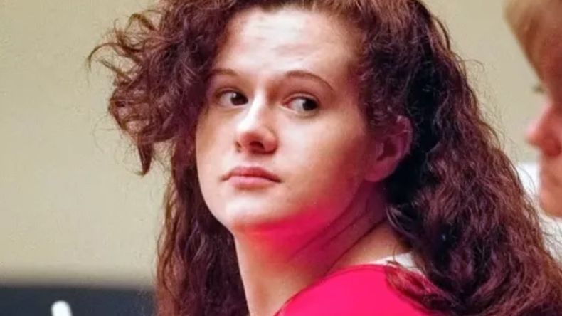 Christa Pike durante una audiencia para un nuevo juicio