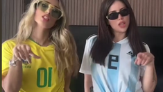 Los fanáticos de las redes sociales las apodaron las reinas del Tik Tok. Los fanáticos de las redes sociales las apodaron las reinas del Tik Tok.