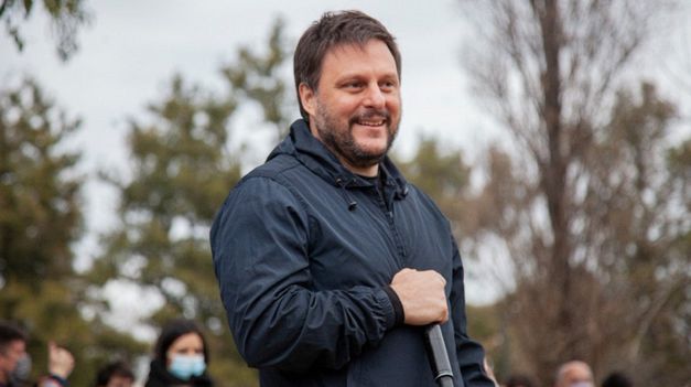 Lo que se busca es evitar una devaluación, sintetizó Leandro Santoro.