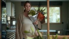 La trama se enfoca en Sara (interpretada por Sanna Sundqvist), una mujer embarazada a punto de dar a luz a su segundo hijo. La trama se enfoca en Sara (interpretada por Sanna Sundqvist), una mujer embarazada a punto de dar a luz a su segundo hijo.