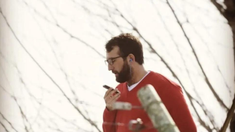 El periodista tenía 34 años. El periodista tenía 34 años.