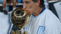 Gustavo Costas y otro objetivo cumplido en Racing. Gustavo Costas y otro objetivo cumplido en Racing.