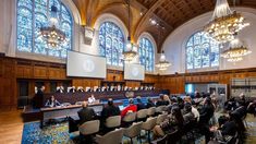 La encargada de abrir la sesión fue la presdidenta de la CIJ Joan E. Donoghue. La encargada de abrir la sesión fue la presdidenta de la CIJ Joan E. Donoghue.