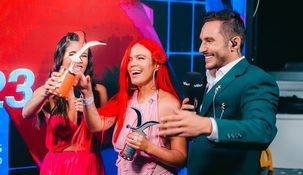 Karol G arrasó en los escenarios de Viña del Mar y se llevó la Gaviota de Plata y Oro Karol G arrasó en los escenarios de Viña del Mar y se llevó la Gaviota de Plata y Oro