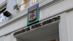 La AFA suspendió los tres partidos de este viernes. La AFA suspendió los tres partidos de este viernes.