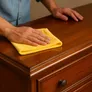 El truco con ingredientes caseros que promete limpiar tus muebles y dejarlos como nuevos.