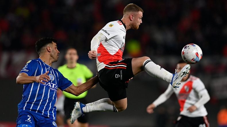 River quiere recuperarse en el Monumental ante Godoy Cruz de Mendoza