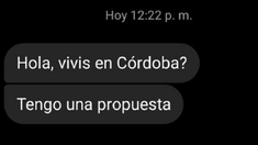 Una mujer se ofendió por un detalle de una propuesta indecente. Una mujer se ofendió por un detalle de una propuesta indecente.