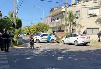 femicidio en la matanza: buscan a un hombre que degollo a una mujer en la calle