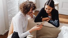 Crear stickers con fotos propias o de personas cercanas ya era divertido, y ahora será aún más fácil y rápido de hacer sin tener que salir de la aplicación. Crear stickers con fotos propias o de personas cercanas ya era divertido, y ahora será aún más fácil y rápido de hacer sin tener que salir de la aplicación.