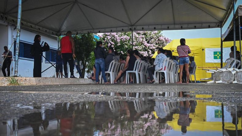 En Río de Janeiro se registraon 9.963 casos probables de dengue en lo que va del 2024.