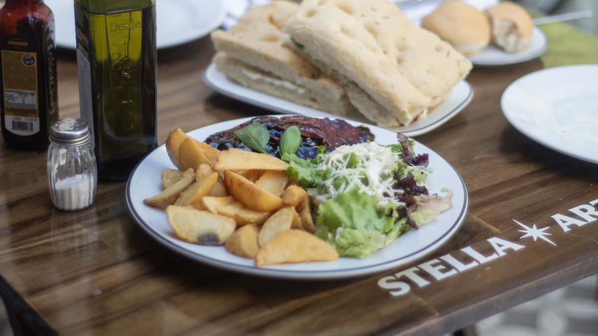 La cantina que combina tradición porteña con un toque moderno en el corazón de Recoleta