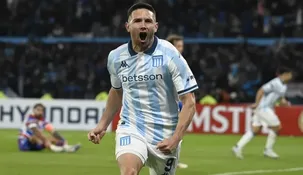 Maravilla Martínez grita con alma y vida su gol número 44 con la camiseta de Racing. Maravilla Martínez grita con alma y vida su gol número 44 con la camiseta de Racing.