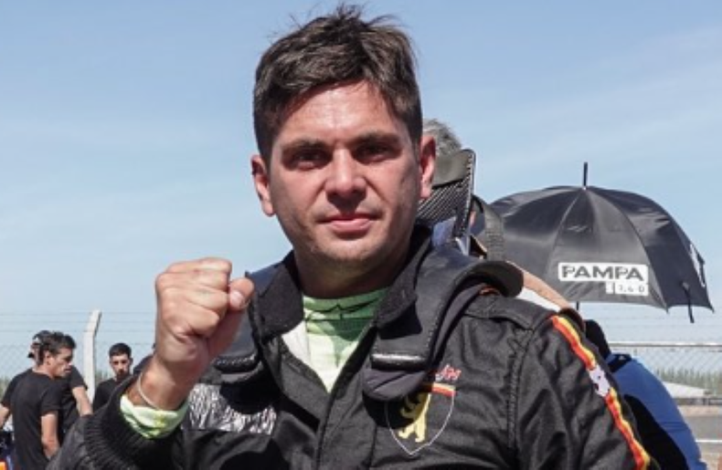 El piloto olavarriense chocó de frente contra otro vehículo en la Ruta Nacional 205 y murió en el acto
