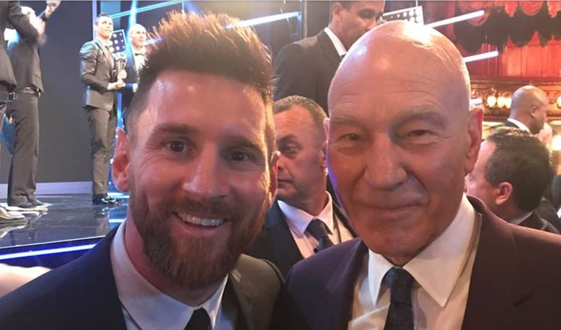 Lionel Messi y Patrick Stewart.