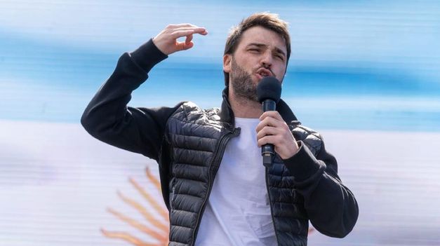 El gobernador electo de Chubut, Ignacio Torres, pagará el aguinaldo a estatales.