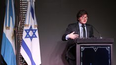 Javier Milei participó del lanzamiento de Fundación ILAN y recibió el Premio a la Innovación Política