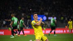 Martínez con ayuda de un desvío puso el 3-0 del Inter frente Sassuolo.