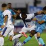 El futbolista intenta recuperar estabilidad para sostener a su familia. El futbolista intenta recuperar estabilidad para sostener a su familia.