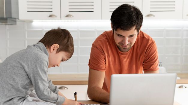 Los titulares de AUH, AUE y PNC para Madres de 7 hijos podrán revisar el padrón de la Tarjeta Alimentar.