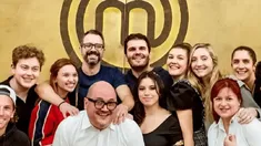 Un exparticipante de MasterChef estaría iniciando un romance con una reconocida famosa Un exparticipante de MasterChef estaría iniciando un romance con una reconocida famosa