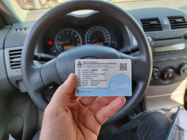 La cédula verde es obligatoria para manejar.&nbsp;