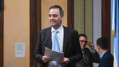 El patrimonio y los viajes de Manuel Adorni están en la mira de la Justicia. El patrimonio y los viajes de Manuel Adorni están en la mira de la Justicia.
