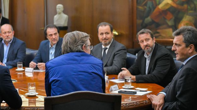 La firma del convenio tiene como beneficio la entrega de $300 millones.&nbsp;
