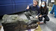 El descubrimiento fue reconocido como una pieza única del gótico gallego y se llevó la atención de instituciones culturales.&nbsp;