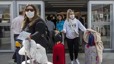 El Gobierno estableció nuevas medidas para los ingresos al país. El Gobierno estableció nuevas medidas para los ingresos al país.