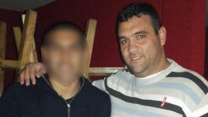 Hincha de Instituto y dedicado a la construcción, Fassetta vivía en el mismo domicilio que Barrelier.