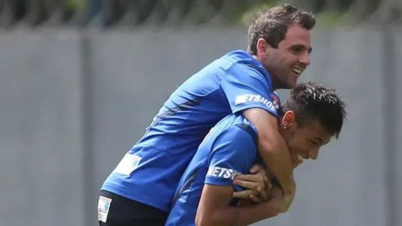 Walter Montillo y Neymar, compañeros en Santos.