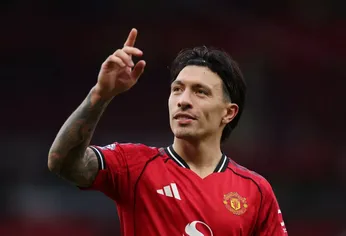 Lisandro Martínez y un escándalo en Manchester United.