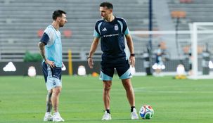 Las imágenes del tornado en Kansas que modificó los planes de la Selección