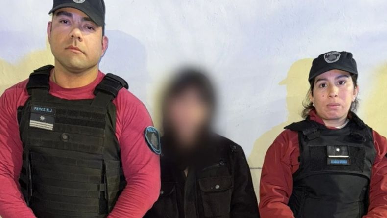 La menor de 13 años fue encontrada en la esquina de San Juan y Sáenz Peña.