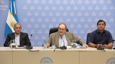 Hay 25 firmas para el dictamen de mayoría y 12 firmas en disidencias”, indicó Heller. Hay 25 firmas para el dictamen de mayoría y 12 firmas en disidencias”, indicó Heller.