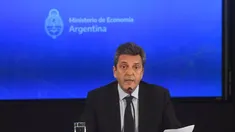 Massa se encontrará con la UIA