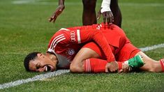 El jugador y una imagen escalofriante. El jugador y una imagen escalofriante.