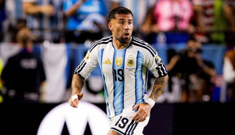 La Universidad Nacional del Delta distinguió a Nicolás Otamendi como personalidad destacada